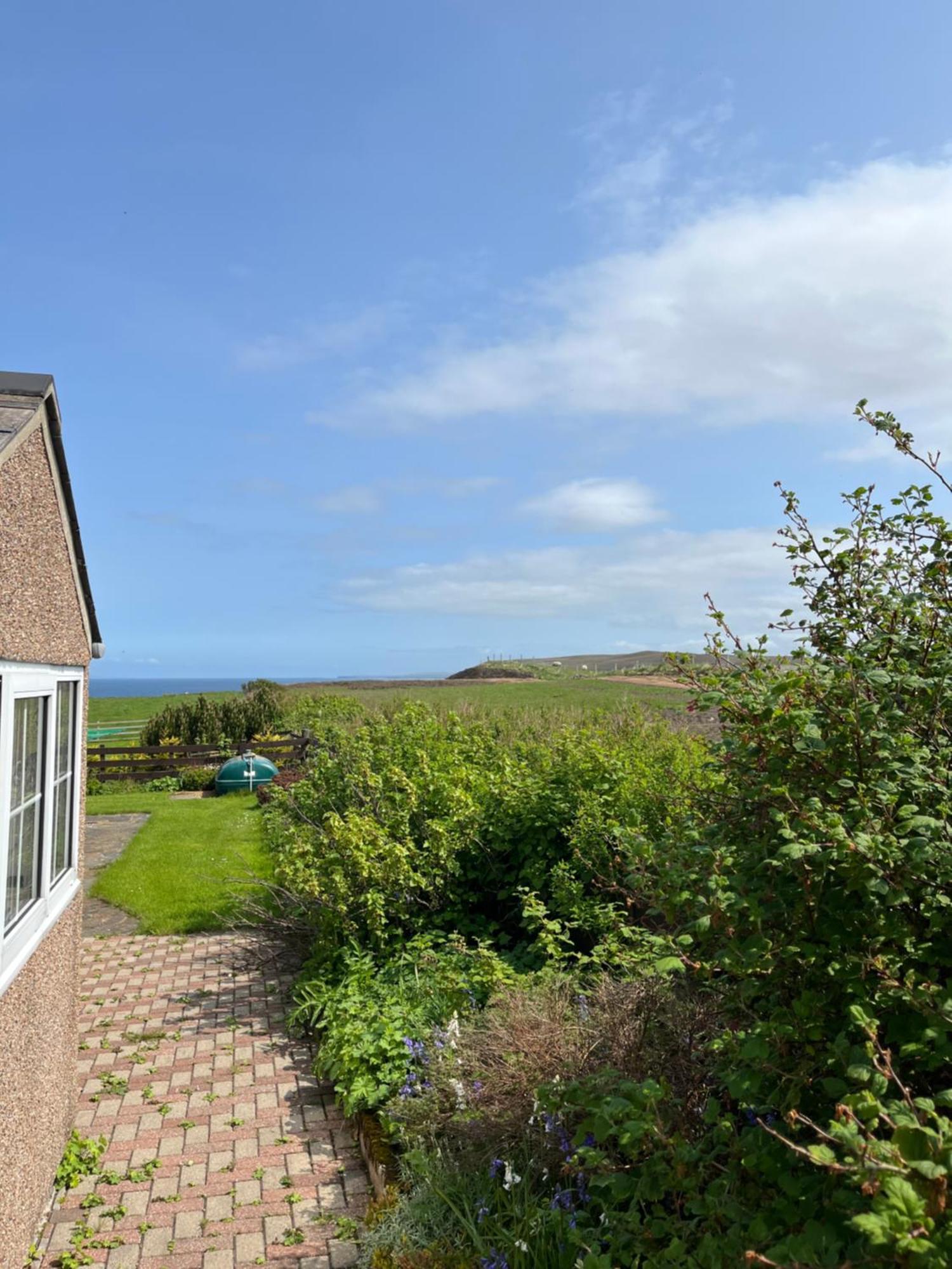 Traditional 2 Bed Croft Portskerra Luaran gambar